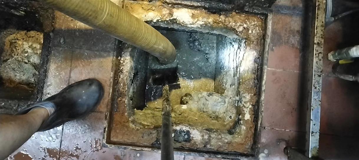 昌北污水池清理一般都有毒气，怎么预防中毒呢？